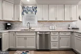 10362 Keyser Point Rd, Ocean City, MD 21842 - Photo 26