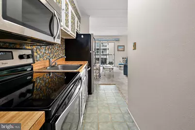 2 137th Street #203, Ocean City, MD 21842 - Photo 16