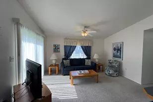 8810 Bay Ridge Dr, Berlin, MD 21811 - Photo 4