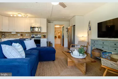 12 42nd Street #303, Ocean City, MD 21842 - Photo 1