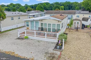 392 Timberline Cir, Berlin, MD 21811 - Photo 2