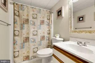 110 81st St, Ocean City, MD 21842 - Photo 22