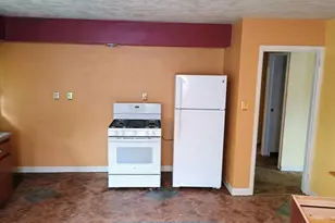 321 Hill St, Belle Vernon, PA 15012 - Photo 2