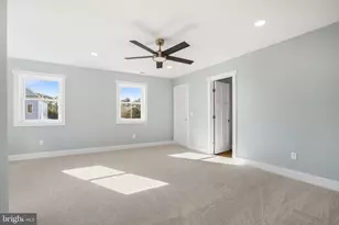 7921 East Side Rd, Chincoteague Island, VA 23336 - Photo 26