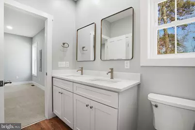 7921 East Side Road, Chincoteague Island, VA 23336 - Photo 18