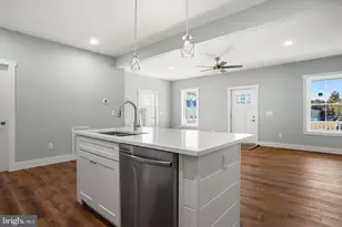 7921 East Side Rd, Chincoteague Island, VA 23336 - Photo 12