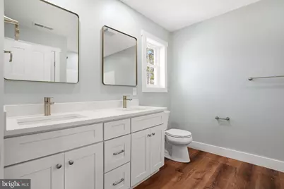 7921 East Side Road, Chincoteague Island, VA 23336 - Photo 24