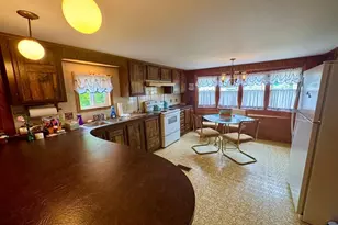 8272 Sea Bird Dr, Chincoteague Island, VA 23336 - Photo 8