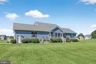 3079 Meridian Dr, Greenbackville, VA 23356 - Photo 48