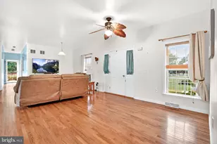 32237 Clearwater Wy, Belle Haven, VA 23306 - Photo 10