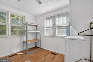 6045 Tarr St, Chincoteague Island, VA 23336 - Photo 18