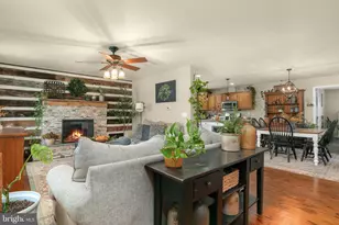 25326 Maryland Ave, Onley, VA 23418 - Photo 10