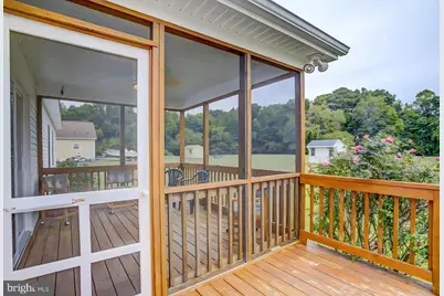 38027 Davey Jones Boulevard, Greenbackville, VA 23356 - Photo 2