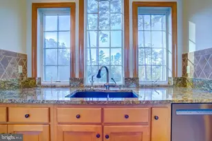 25323 Oceanview Ct, Accomac, VA 23301 - Photo 14