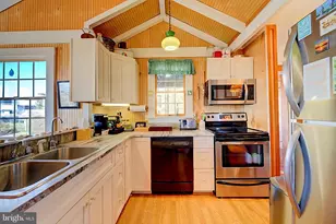 5174 Winder Ln, Chincoteague Island, VA 23336 - Photo 22