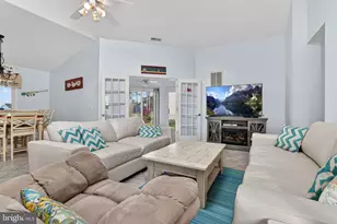 37122 Shark Ct, Greenbackville, VA 23356 - Photo 4