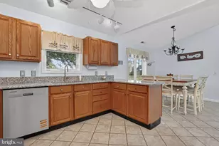 37122 Shark Ct, Greenbackville, VA 23356 - Photo 16