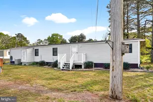 33238 Evergreen Dr, New Church, VA 23415 - Photo 4