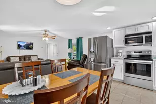 33238 Evergreen Dr, New Church, VA 23415 - Photo 12