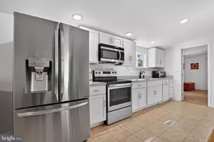 33238 Evergreen Dr, New Church, VA 23415 - Photo 14