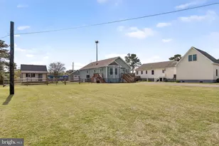 3220 Ridge Rd, Chincoteague Island, VA 23336 - Photo 44