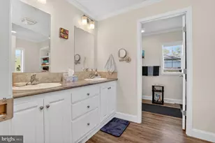 5245 Main St, Chincoteague Island, VA 23336 - Photo 32