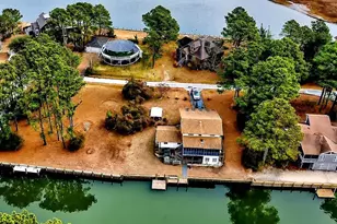 5344 Sunrise Dr, Chincoteague Island, VA 23336 - Photo 2