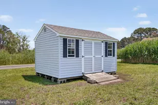 5061 Bay Colony Ln, Chincoteague Island, VA 23336 - Photo 54