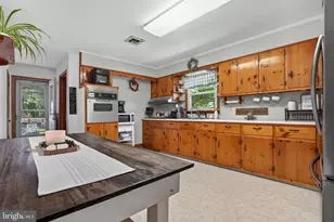 18519 Big Rd, Parksley, VA 23421 - Photo 10