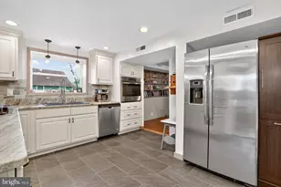 5277 Main St, Chincoteague Island, VA 23336 - Photo 10
