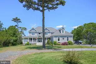 5141 Fish Ln, Chincoteague Island, VA 23336 - Photo 8