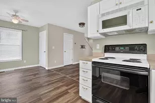 5138 Serenity Ln, Chincoteague Island, VA 23336 - Photo 16