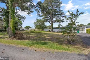 5138 Serenity Ln, Chincoteague Island, VA 23336 - Photo 36