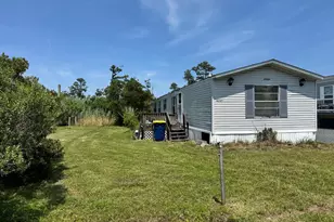 8207 Seahorse Dr, Chincoteague, VA 23336 - Photo 4