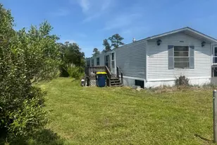 8207 Seahorse Dr, Chincoteague, VA 23336 - Photo 2