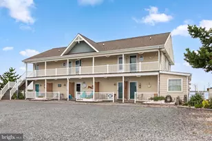 6206 Marsh Island Dr, Chincoteague Island, VA 23336 - Photo 2
