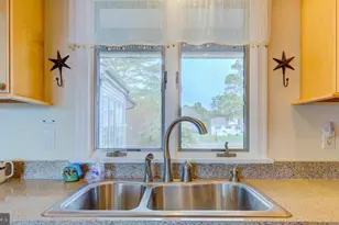 6107 Hopkins Ln, Chincoteague Island, VA 23336 - Photo 18