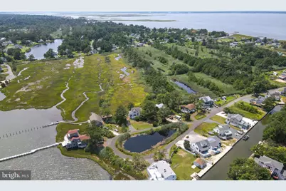 5466 Amrien Circle Drive, Chincoteague Island, VA 23336 - Photo 2