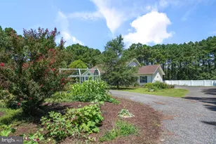 28415 Mitchell Dr, Parksley, VA 23421 - Photo 4