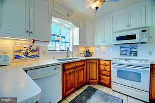 7550 East Side Rd, Chincoteague Island, VA 23336 - Photo 20