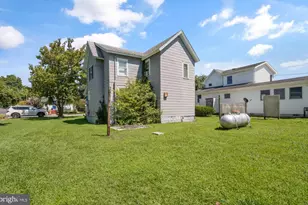 6396 Jester St, Chincoteague Island, VA 23336 - Photo 34