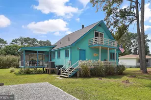 5320 Cedar Dr, Chincoteague, VA 23336 - Photo 2