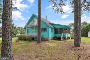 5320 Cedar Dr, Chincoteague, VA 23336 - Photo 4