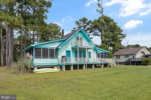 5320 Cedar Dr, Chincoteague, VA 23336 - Photo 6