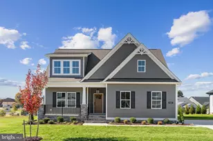 172 Logan Wy, Tappahannock, VA 22560 - Photo 2