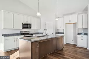 130 Logan Wy, Tappahannock, VA 22560 - Photo 2