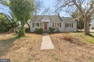 808 Daingerfield St, Tappahannock, VA 22560 - Photo 2