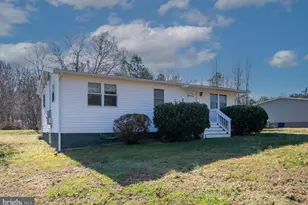 2627 Rose Mt Rd, Hustle, VA 22476 - Photo 4