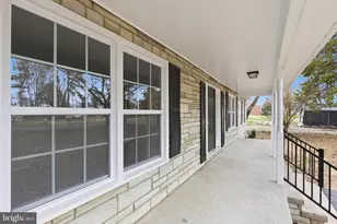 192 E Banbury Rd, Tappahannock, VA 22560 - Photo 10