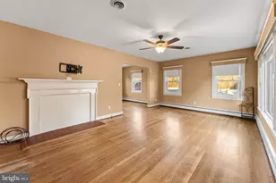 501 Essex St, Tappahannock, VA 22560 - Photo 10